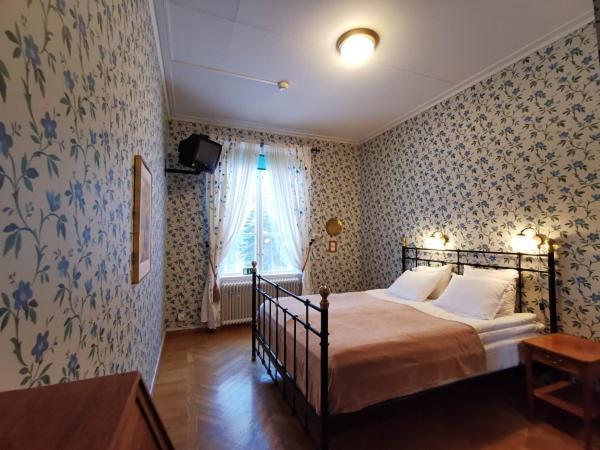 Ulfshyttans Herrgard, Naera Romme Alpin Borlange Exterior photo
