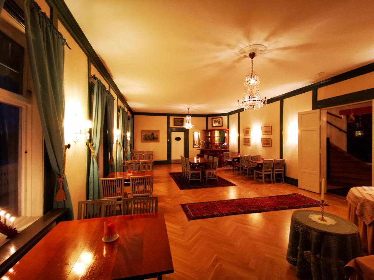 Ulfshyttans Herrgard, Naera Romme Alpin Borlange Exterior photo